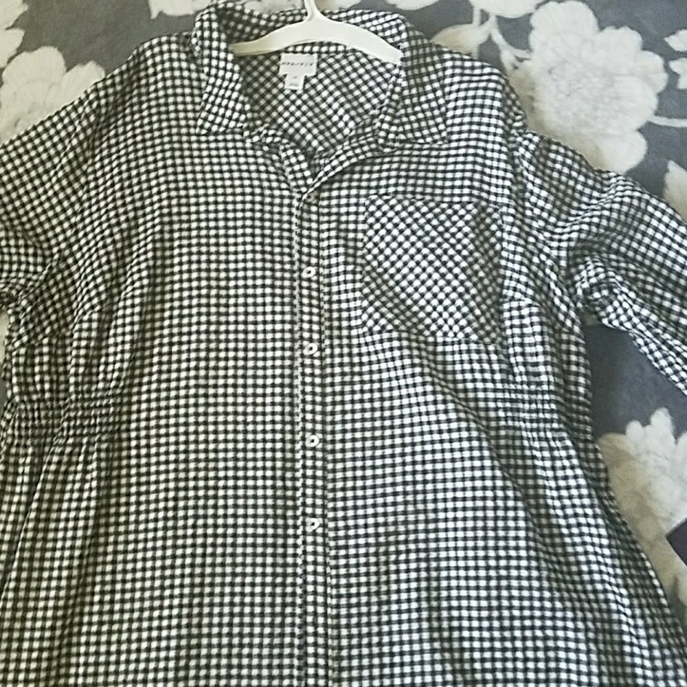 Black/white plaid dress